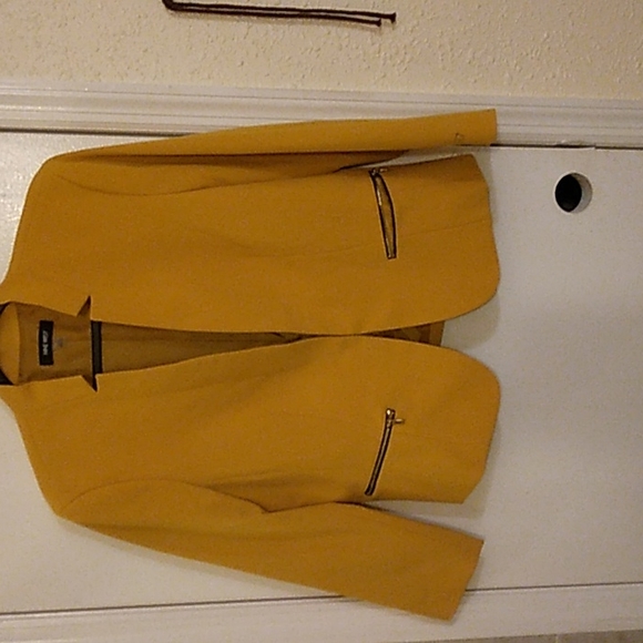 Nine West Size 12 Gold  Blazer - Picture 1 of 2